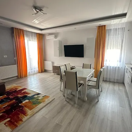 Geoda Promenada Apartment
